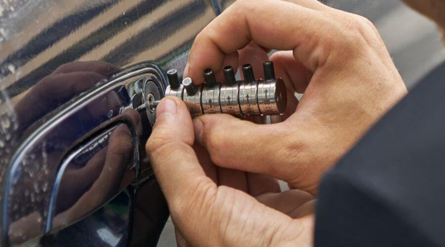 Professional New roof installation in Evansville, MN